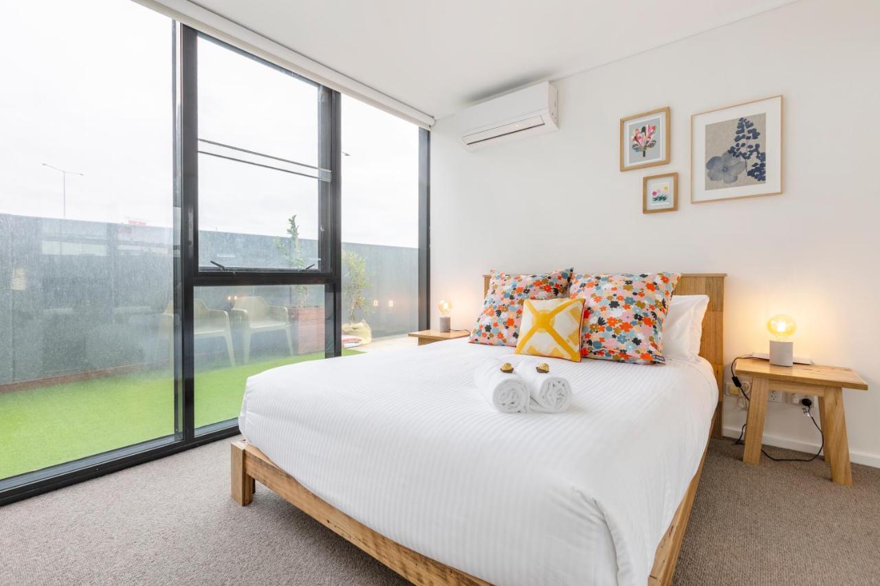 ☆Of Southbank☆Light Filled Apartment☆Huge Private Terrace With City Views☆Parking☆Pool☆Gym☆Wifi Melbourne Eksteriør bilde