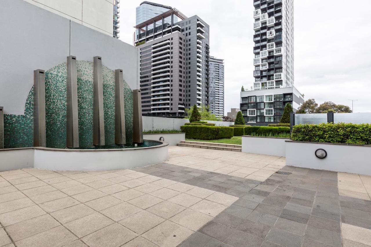 ☆Of Southbank☆Light Filled Apartment☆Huge Private Terrace With City Views☆Parking☆Pool☆Gym☆Wifi Melbourne Eksteriør bilde